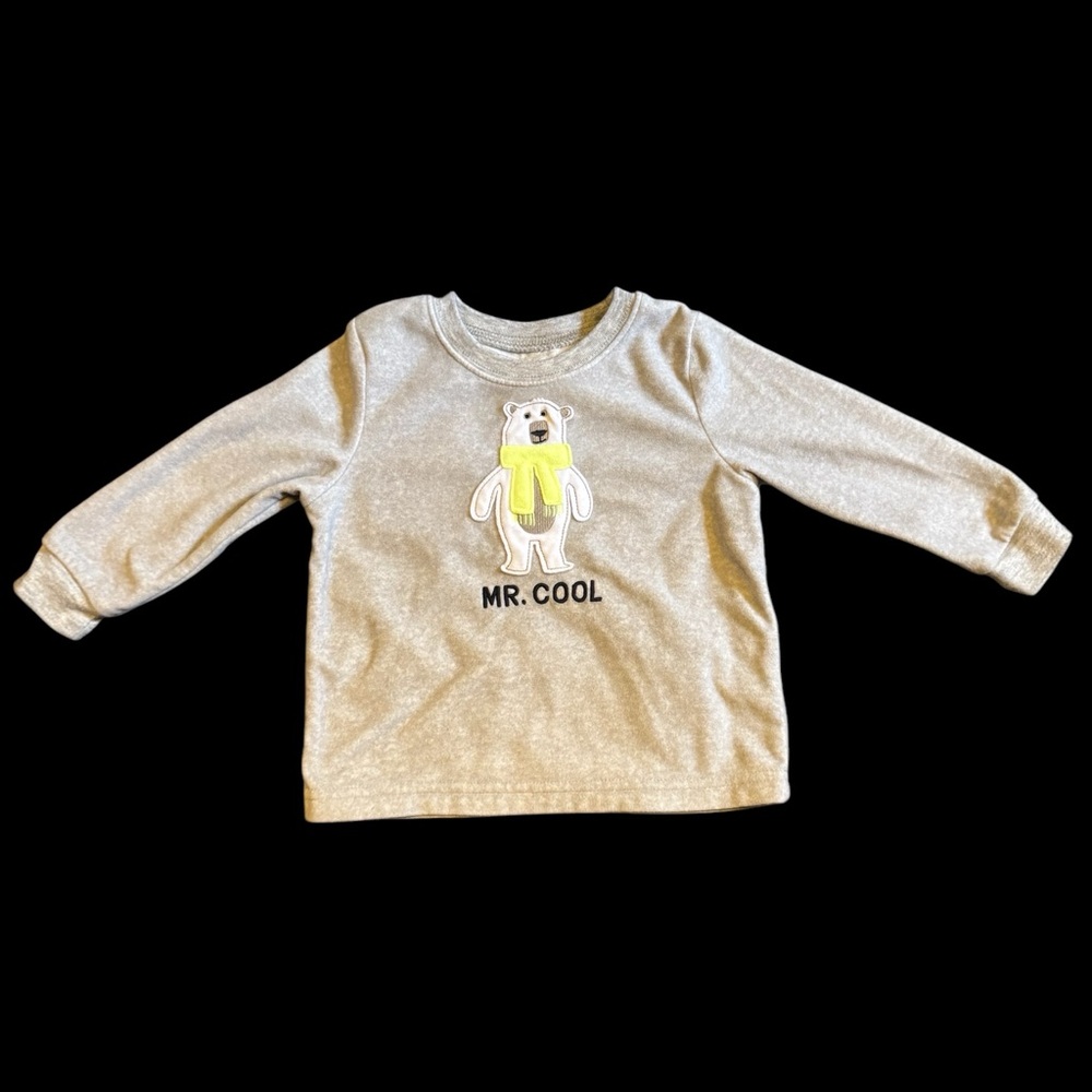 Mr. Cool Polar Bear Fleece Pajama Set 🐻‍❄️ - Picture 2 of 6